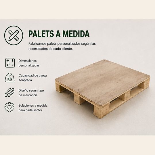 Detalle de un metro plegable midiendo y marcando a lápiz una tabla de madera